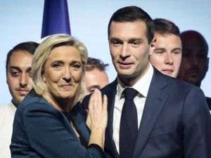 Marine Le Pen (stânga) şi Jordan Bardella (dreapta)/Sursa foto: X